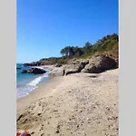Marine De Bravone T2 Terrasse Front De - Pieds Dans L'eau - Clim - Piscine - Wifi * Linguizzetta