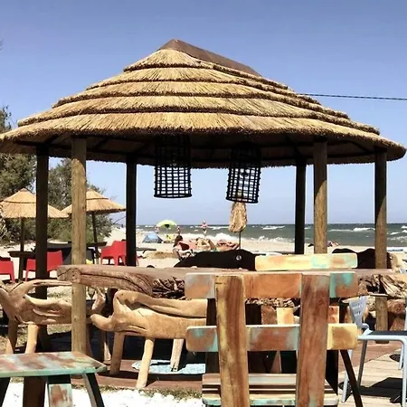 Marine De Bravone T2 Terrasse Front De - Pieds Dans L'eau - Clim - Piscine - Wifi Linguizzetta