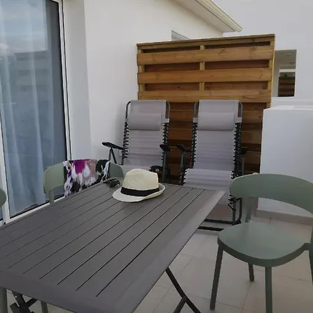 Marine De Bravone Pieds Dans L'eau Appartement